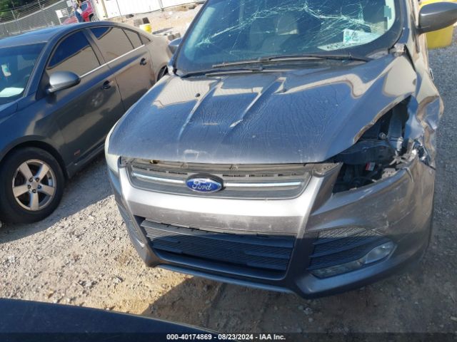1FMCU0GX1EUB21863 Ford ESCAPE SE