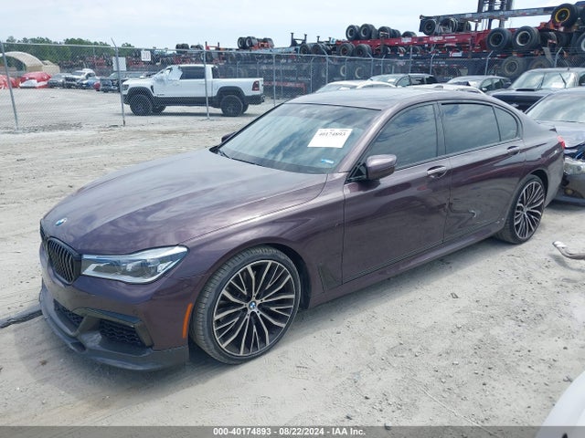 WBA7F0C58JGM23869 BMW 750i