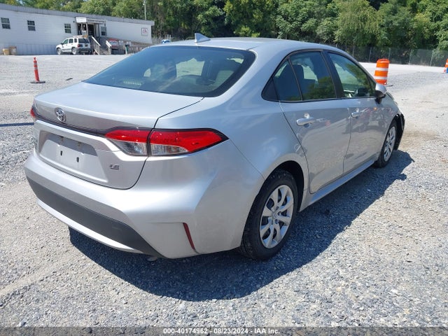 Toyota COROLLA LE 2021 JTDEPMAE9MJ132029 Image 4