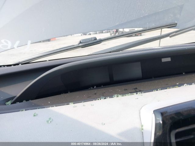 JTDKARFU0K3100587 Toyota Prius Le