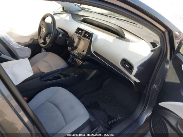 JTDKARFU0K3100587 Toyota Prius Le