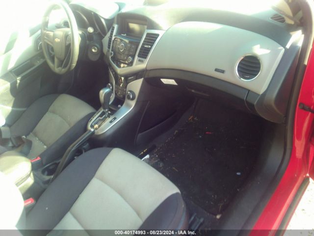 1G1PA5SG5E7134822 Chevrolet Cruze Ls Auto
