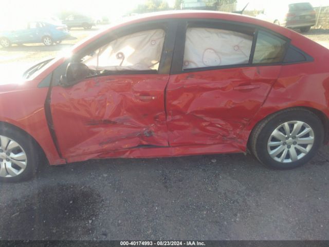 1G1PA5SG5E7134822 Chevrolet Cruze Ls Auto