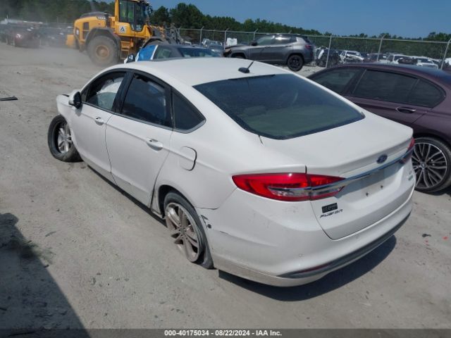 3FA6P0HD5JR130408 Ford FUSION SE