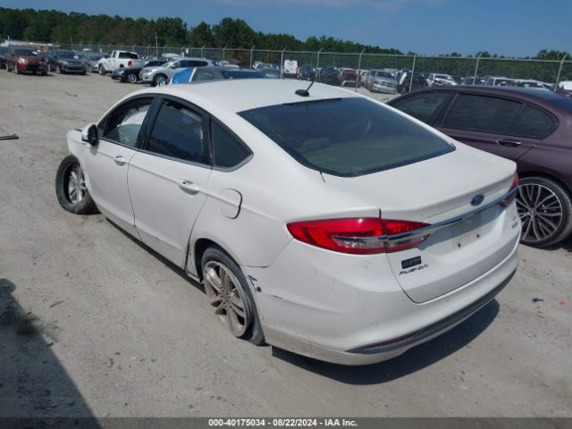 3FA6P0HD5JR130408 Ford FUSION SE