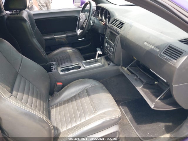 40175071 :رقم المزاد ، 2C3CDYBT8DH672157 vin ، 2013 Dodge Challenger R/t Classic مزاد بيع