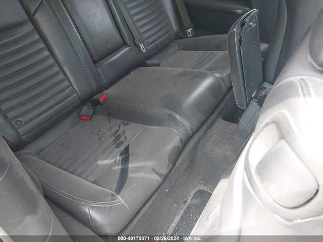 40175071 :رقم المزاد ، 2C3CDYBT8DH672157 vin ، 2013 Dodge Challenger R/t Classic مزاد بيع