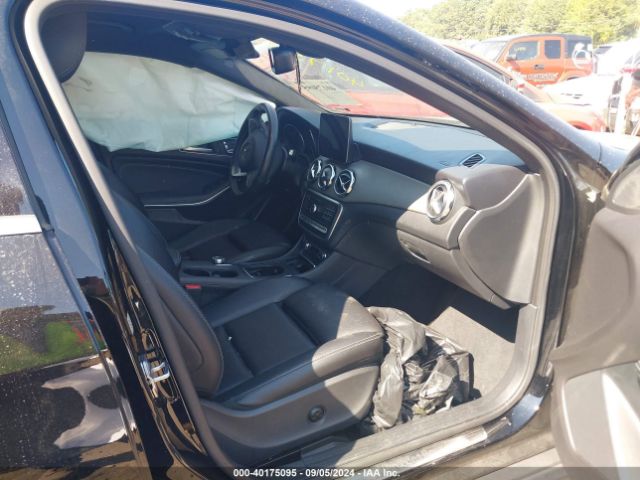 WDCTG4GB2JJ517717 Mercedes-Benz Gla 250 4matic