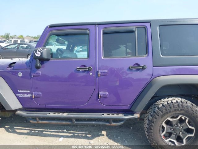 1C4BJWDG9HL617035 Jeep Wrangler Unlimited Sport 4x4