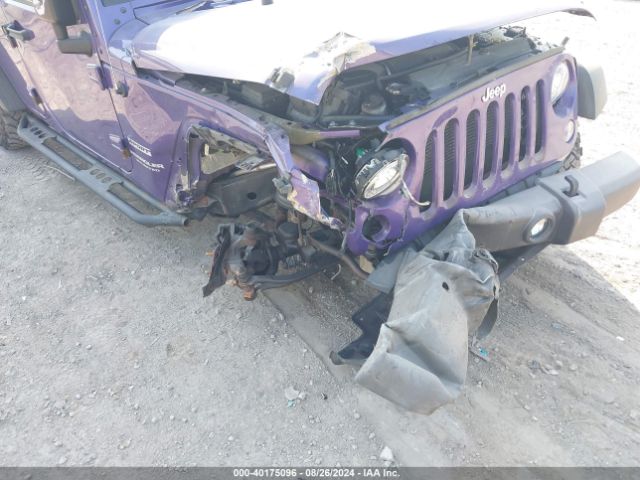 1C4BJWDG9HL617035 Jeep Wrangler Unlimited Sport 4x4