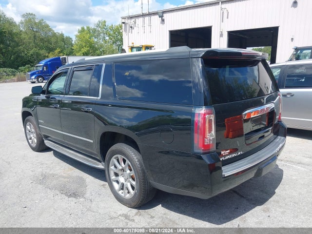 1GKS2HKJ2GR111246 GMC YUKON XL DENALI