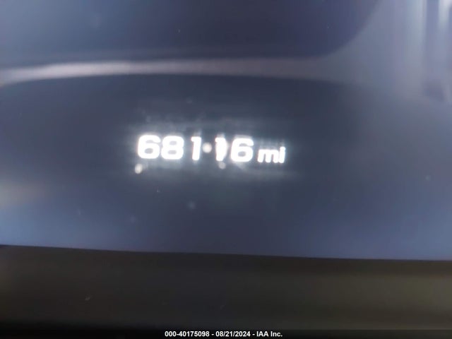 1GKS2HKJ2GR111246 GMC YUKON XL DENALI