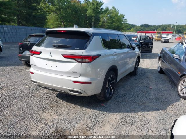 JA4J4VA84NZ088820 Mitsubishi Outlander