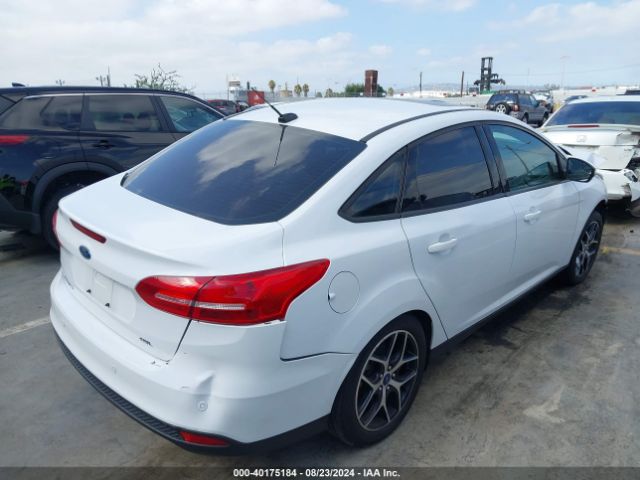 1FADP3H20HL343833 Ford FOCUS SEL