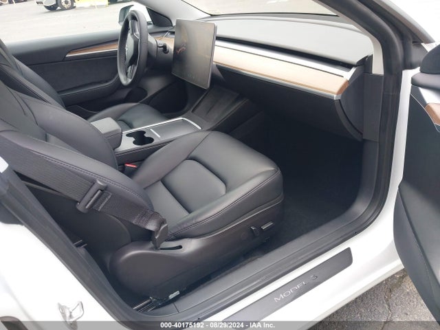 Tesla Model 3 Rear-wheel Drive 2022 5YJ3E1EA2NF112443 Image 5