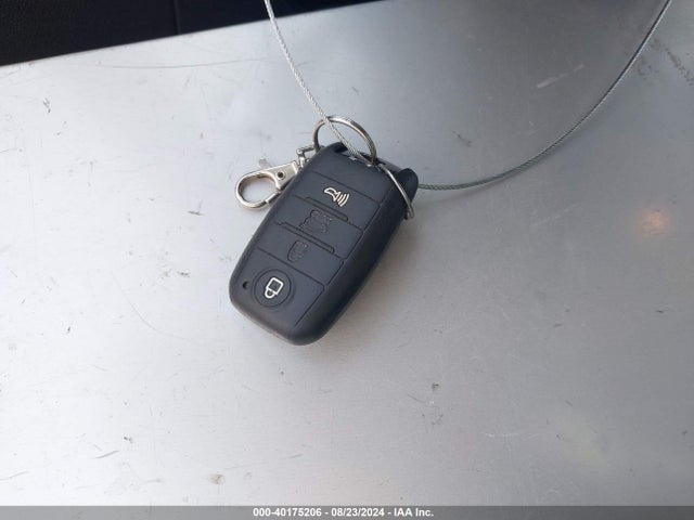 5XYPHDA5XJG427786 KIA Sorento 3.3l Ex
