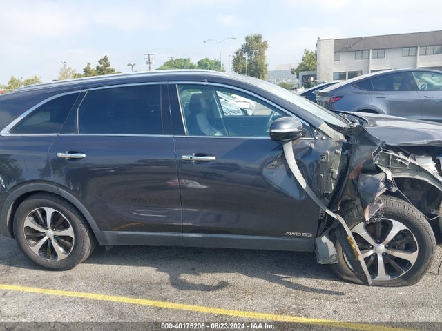 5XYPHDA5XJG427786 KIA Sorento 3.3l Ex
