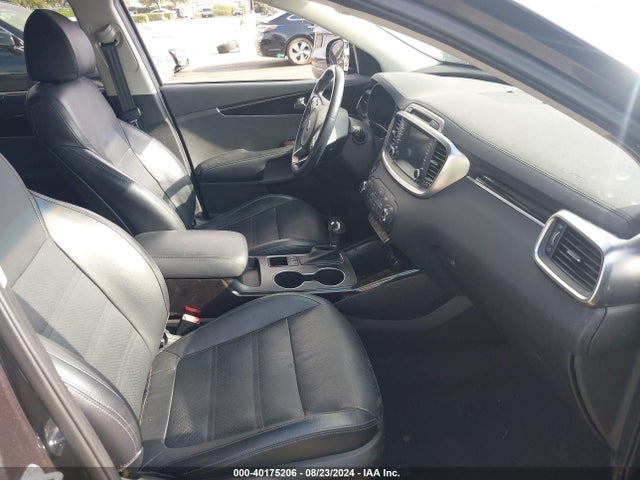5XYPHDA5XJG427786 KIA Sorento 3.3l Ex