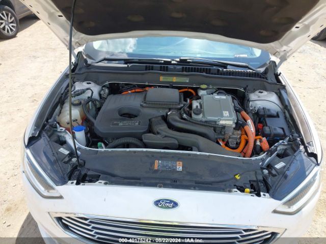 3FA6P0PU9JR188913 Ford Fusion Energi Se Luxury