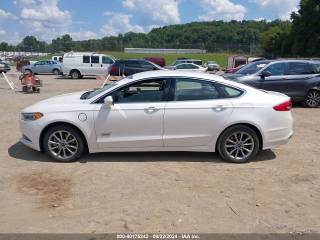 3FA6P0PU9JR188913 Ford Fusion Energi Se Luxury