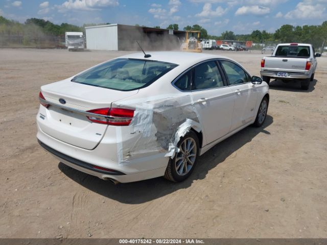 3FA6P0PU9JR188913 Ford Fusion Energi Se Luxury