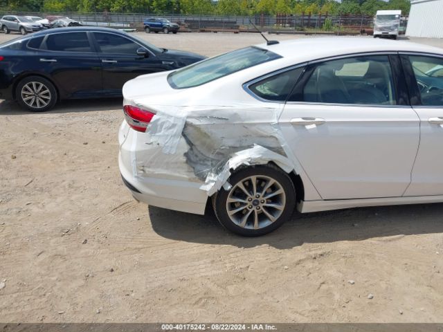 3FA6P0PU9JR188913 Ford Fusion Energi Se Luxury