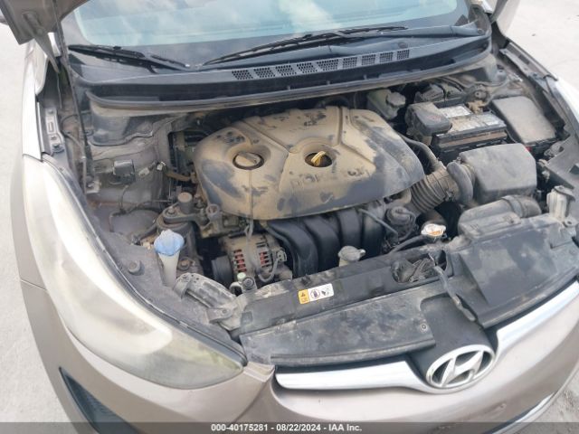 5NPDH4AE0FH568370 Hyundai ELANTRA SE