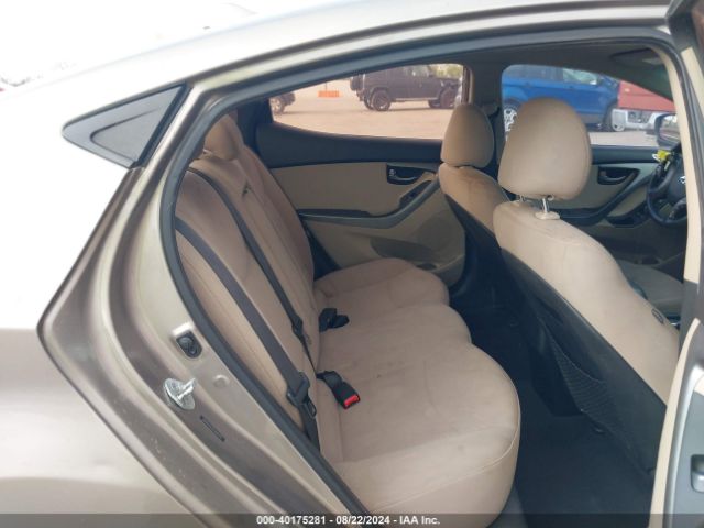5NPDH4AE0FH568370 Hyundai ELANTRA SE