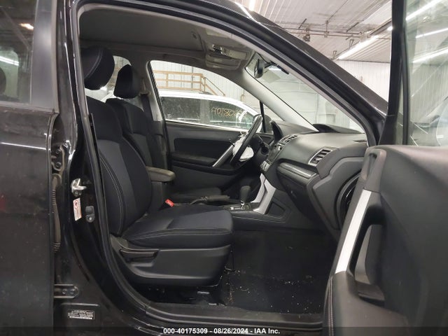 Subaru Forester 2.5i Premium 2016 JF2SJADC7GH473942 Image 5