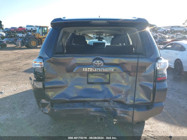 Toyota 4RUNNER SR5 2015 JTEZU5JR4F5097913 Image 16