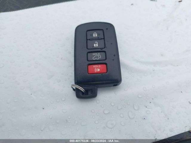 2T3YFREVXEW129716 Toyota Rav4 Limited