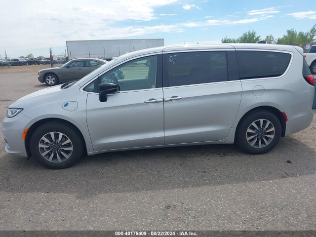 Chrysler Pacifica Hybrid Select 2024 2C4RC1S72RR144540 Image 14