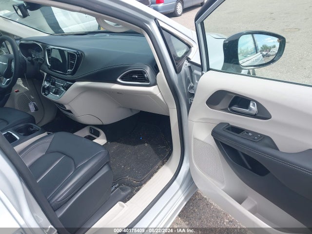 Chrysler Pacifica Hybrid Select 2024 2C4RC1S72RR144540 Image 5