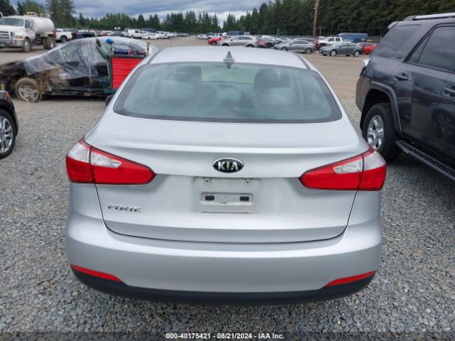 KNAFK4A68G5503252 KIA FORTE LX