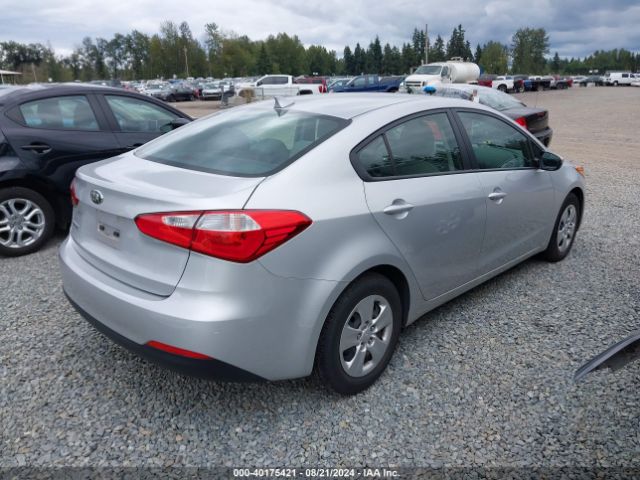 KNAFK4A68G5503252 KIA FORTE LX