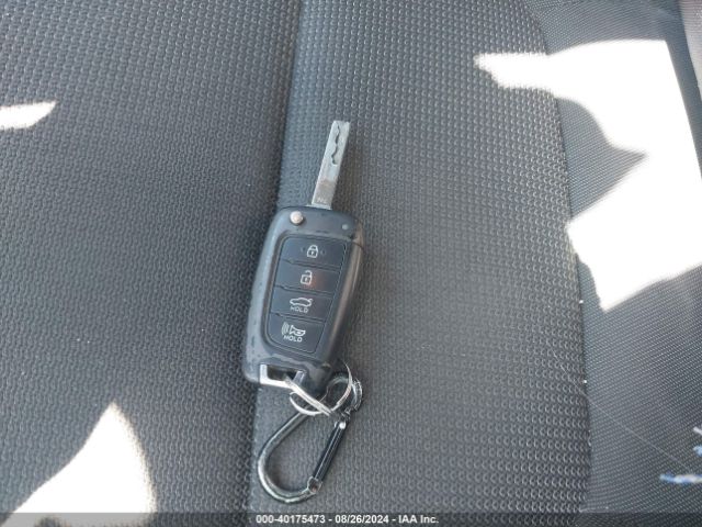 3KPC24A31KE068471 Hyundai ACCENT SE