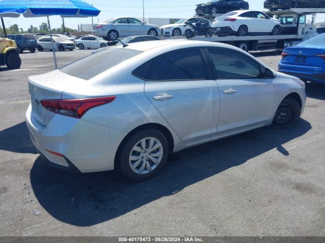 3KPC24A31KE068471 Hyundai ACCENT SE