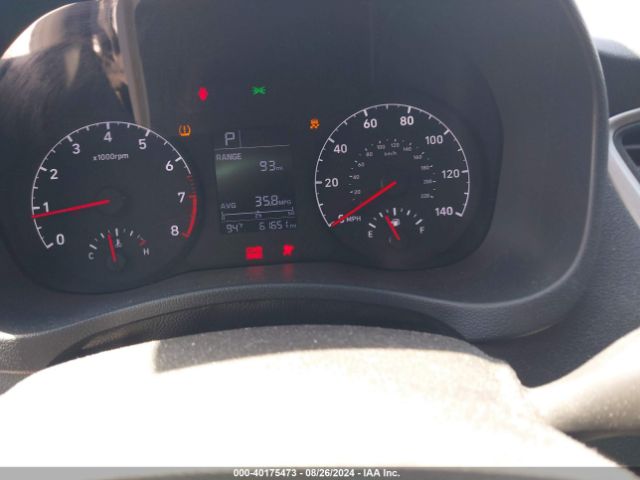 3KPC24A31KE068471 Hyundai ACCENT SE