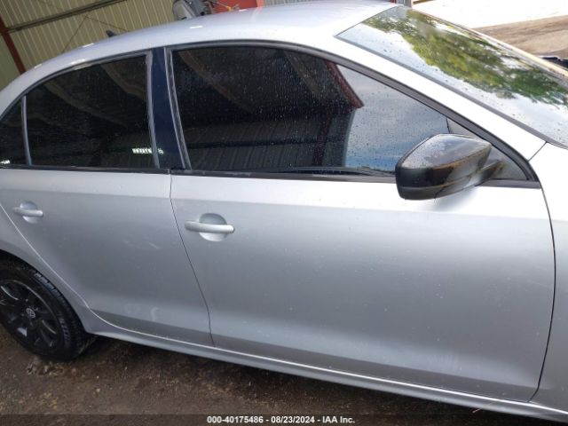 3VWD17AJ8FM270448 Volkswagen Jetta 1.8t Se