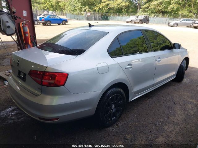 3VWD17AJ8FM270448 Volkswagen Jetta 1.8t Se