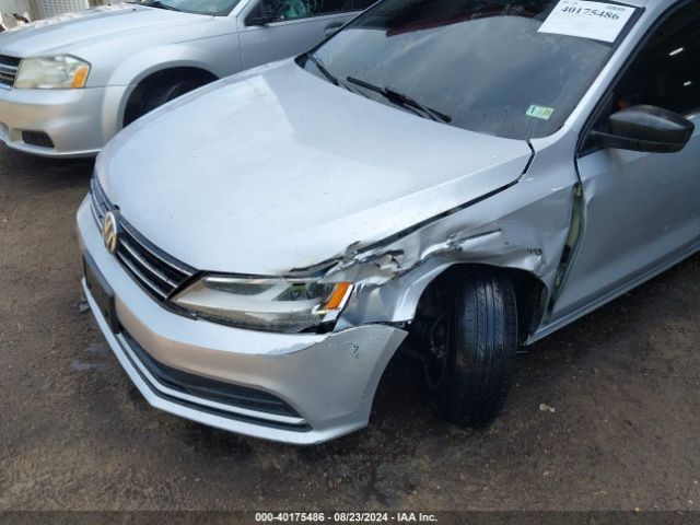 3VWD17AJ8FM270448 Volkswagen Jetta 1.8t Se