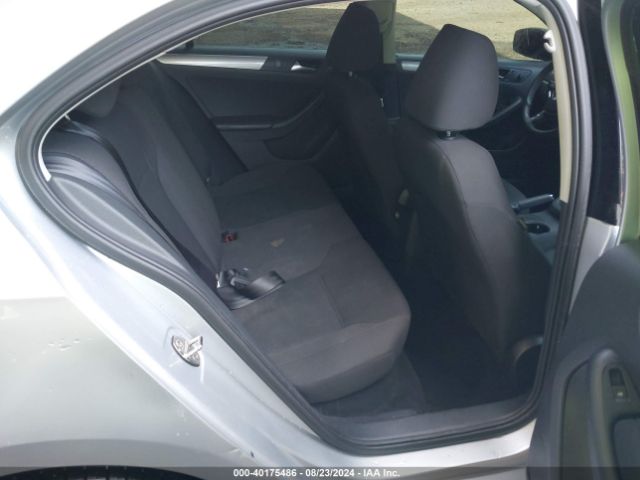 3VWD17AJ8FM270448 Volkswagen Jetta 1.8t Se