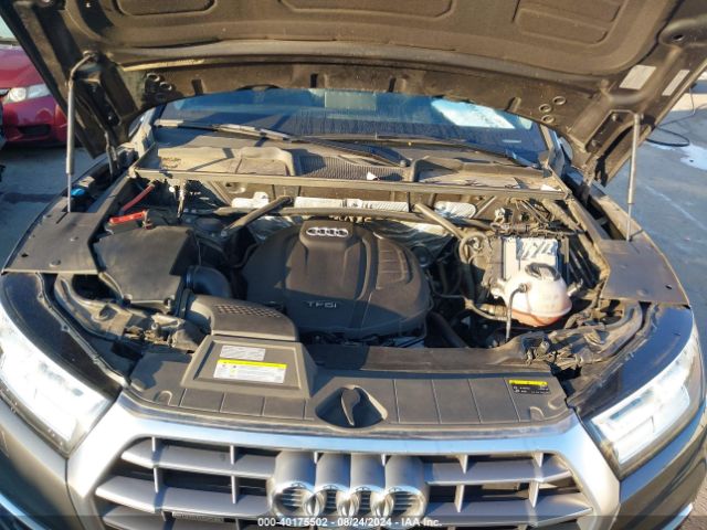 WA1CNAFY2J2107875 Audi Q5 2.0t Premium/2.0t Tech Premium
