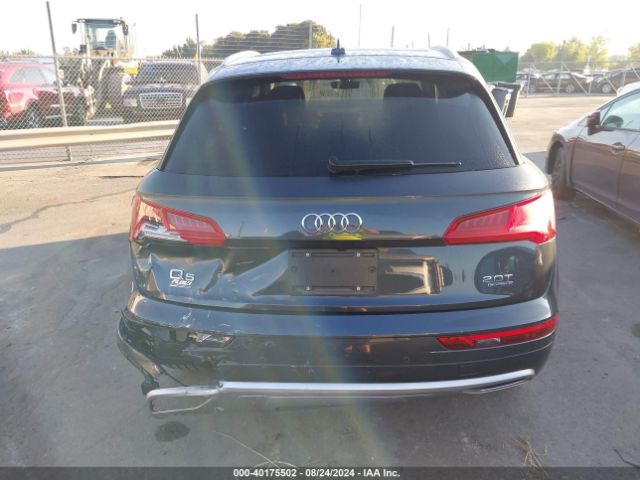 WA1CNAFY2J2107875 Audi Q5 2.0t Premium/2.0t Tech Premium