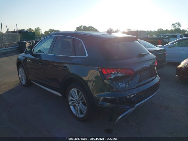WA1CNAFY2J2107875 Audi Q5 2.0t Premium/2.0t Tech Premium