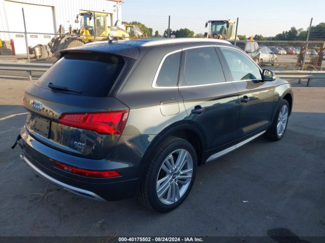 WA1CNAFY2J2107875 Audi Q5 2.0t Premium/2.0t Tech Premium