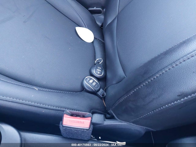 WMWXP5C31H2G61212 Mini Hardtop Cooper