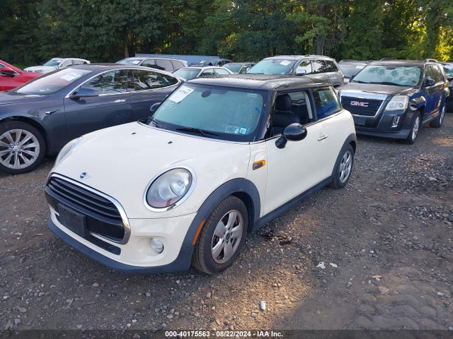 WMWXP5C31H2G61212 Mini Hardtop Cooper