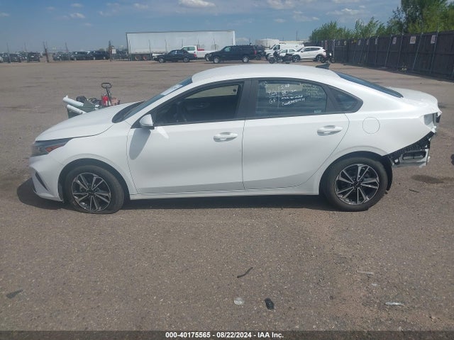 KIA Forte Lxs 2024 3KPF24AD2RE800218 Image 14
