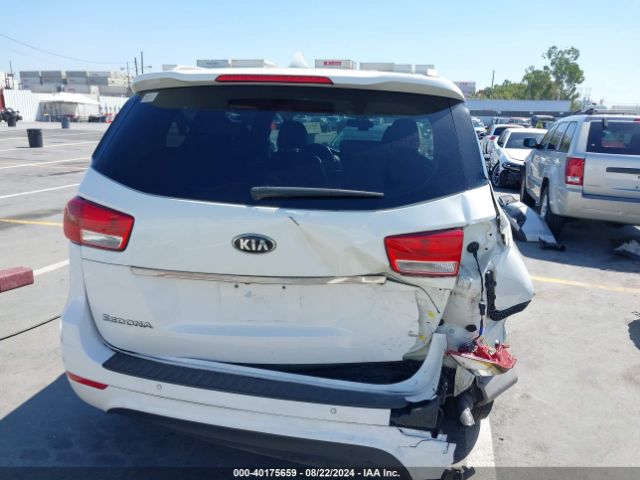 KNDMB5C16H6314614 KIA SEDONA LX